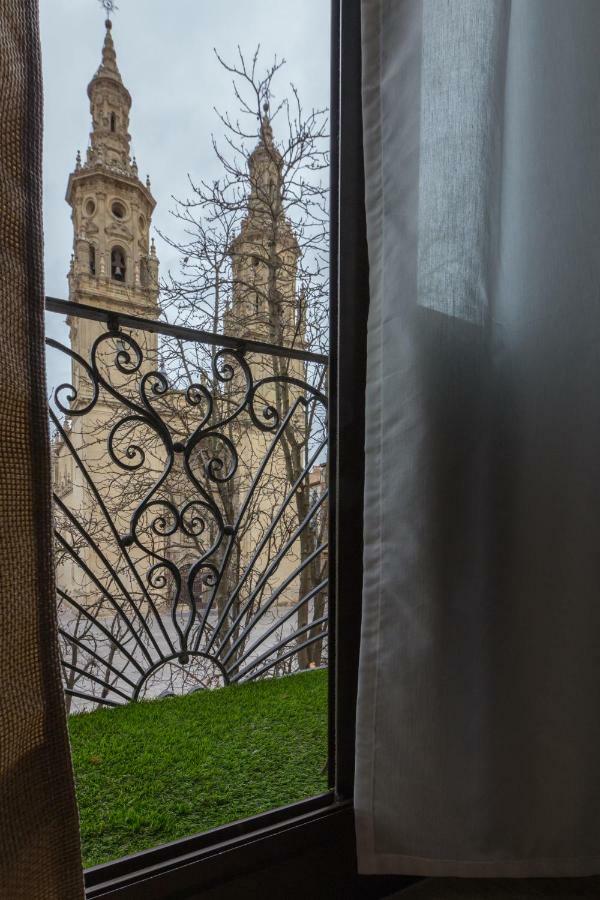 Apto Con Vistas A La Catedral Y Aire Acondicionado Логроньо Екстериор снимка